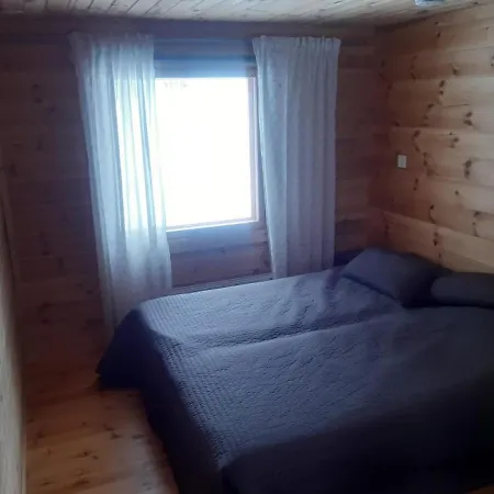 Villa Spacious And Cozy In Olos Muonio